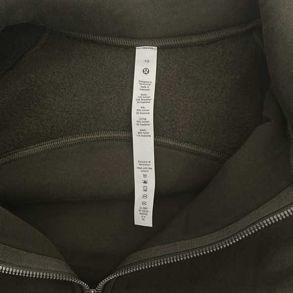 Lululemon Radiant Hood Jacket in Dark Olive - Picture 3 of 5